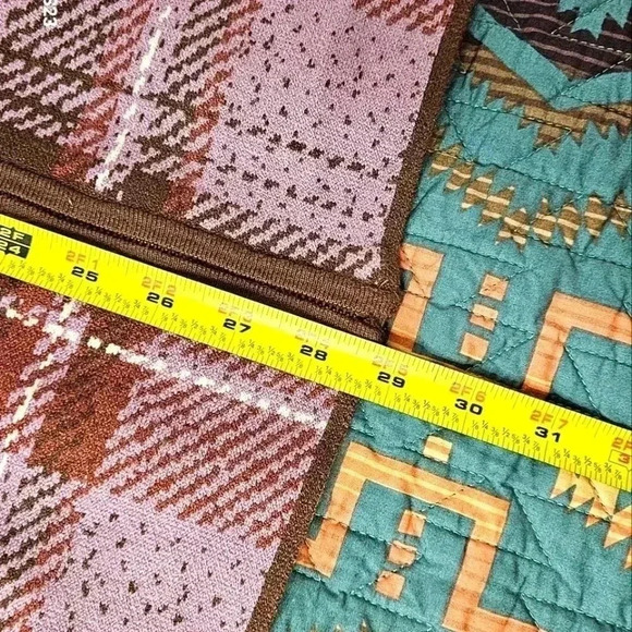 NWT Tahari‎ poncho/sweater. - Picture 6 of 6